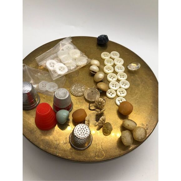 Vintage Buttons and Thimbles Assorted Lot - Picture 2 of 16